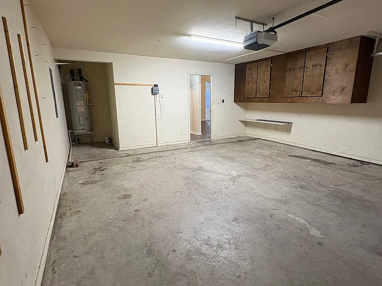 5417 Yellow Brick Rd — Photo 34