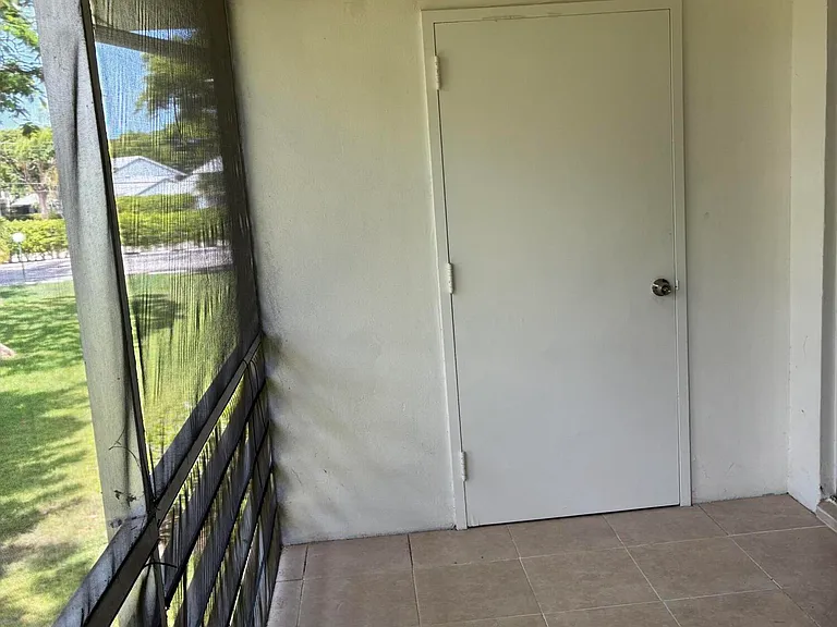 2600 SW 22nd Ave #908 — Photo 22