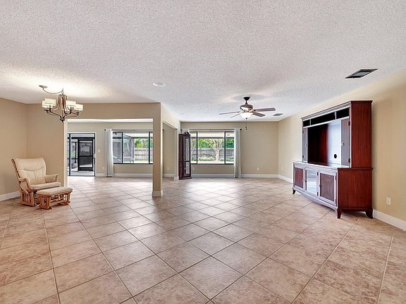4th image of 2530 SE Gowin Drive