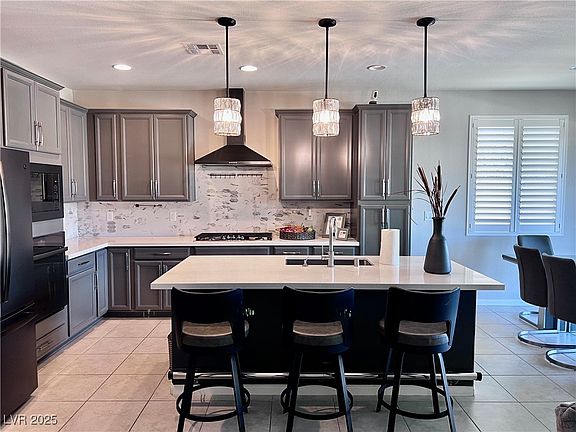 4th image of 10130 Ashford Mill Ct