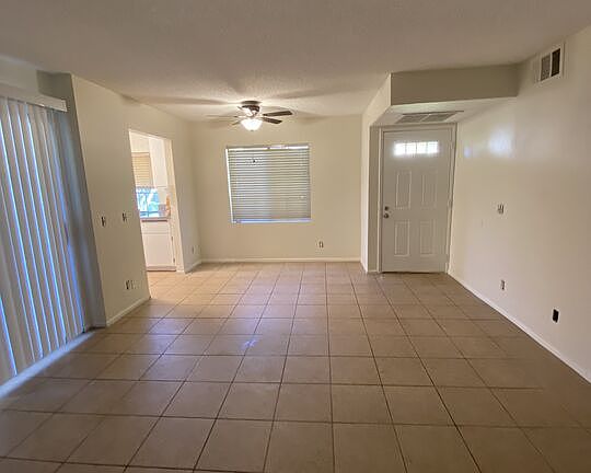 4th image of 2554 Olive Dr APT 167