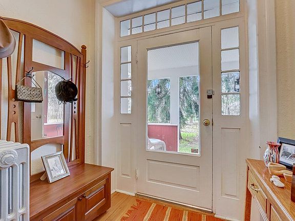 4th image of 7806 Western Ave