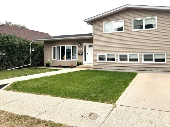 1409 2nd Street, Estevan, SK S4A 0M5