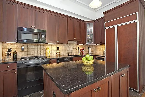 Sold by Fenwick Keats Real Estate | media 22