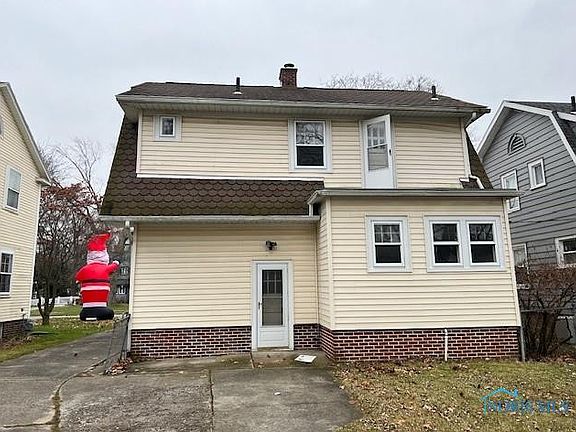 4th image of 2746 Medford Dr
