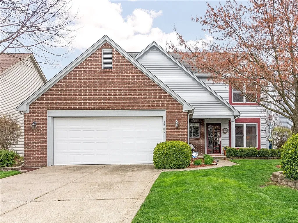 8705 Ray Cir photo 1