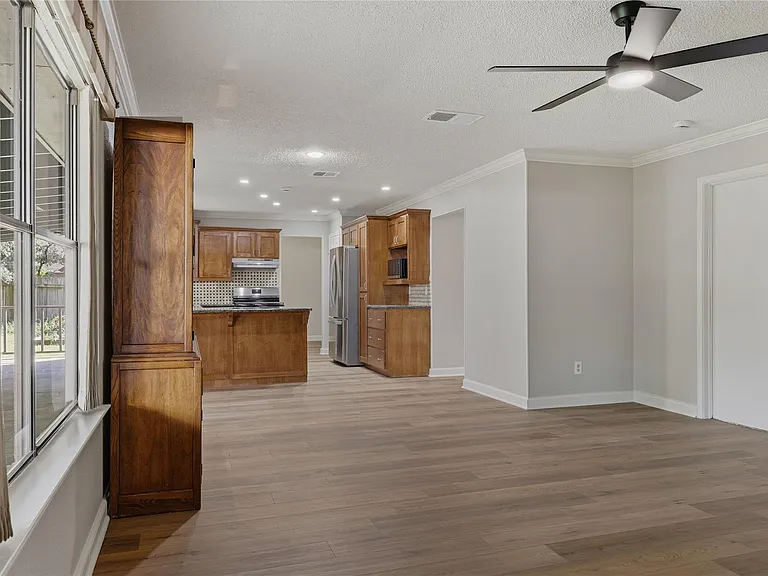 11604 Buttonwood Dr — Photo 12