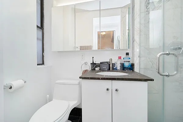 Rented by Living New York | media 7