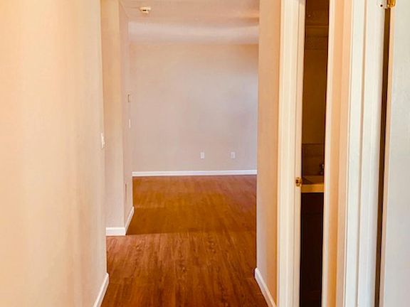 2nd image of 1426 Park Ave
