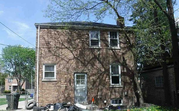 2nd image of 247 E 142nd St