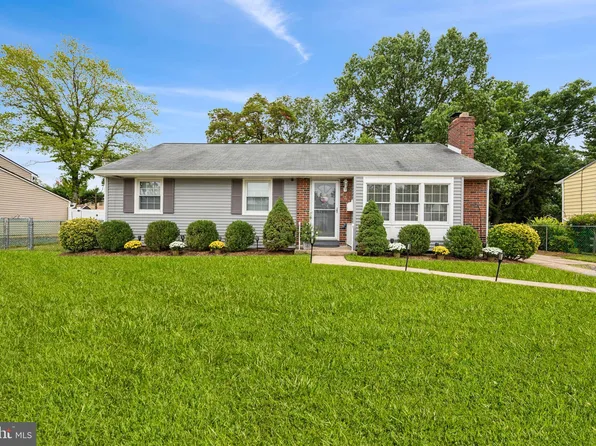 823 Drexel Ave, Delran, NJ 08075
