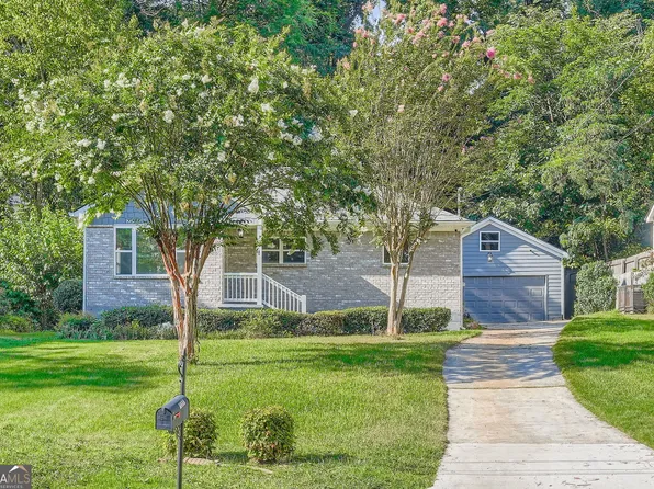 2338 Marion Cir, Decatur, GA 30032