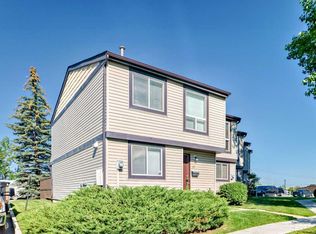 3029 E Rundleson Rd NE #37, Calgary, AB T1Y 3Z5