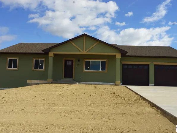 1016 S Purcell Blvd, Pueblo West, CO 81007