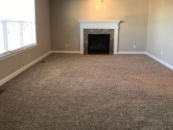 4th image of 10704 N Sawmill Ln