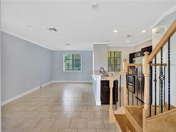 5th image of 6041 SW 19th Ct #6041