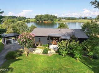 4352 Gravelly Hills Rd, Louisville, TN 37777