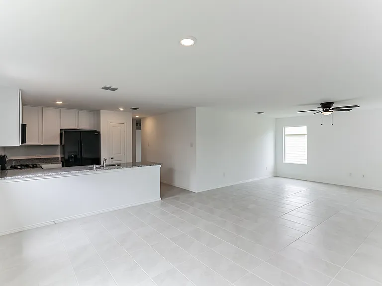 9781 Skyhawk Ave — Photo 12