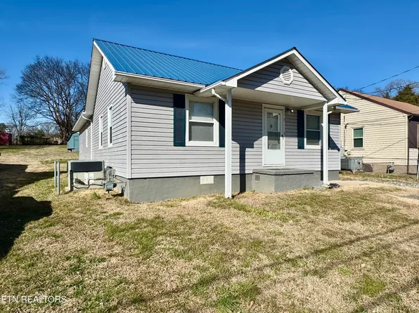 3003 Boright Dr, Knoxville, TN 37917