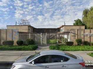 132 W 18th St APT 4, Merced, CA 95340