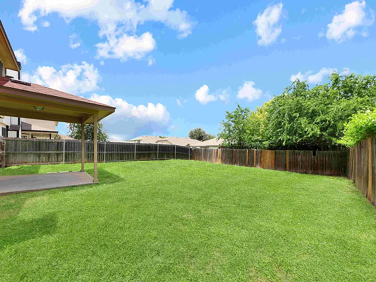 5013 Causeway Ct — Photo 27