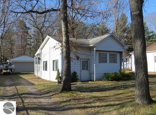 6617 Wickert Rd, Hale, MI 48739