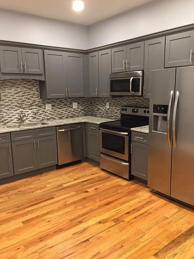 2 bed, $2,000 — Photo 3
