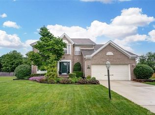 2239 Appleblossom Dr, Miamisburg, OH 45342