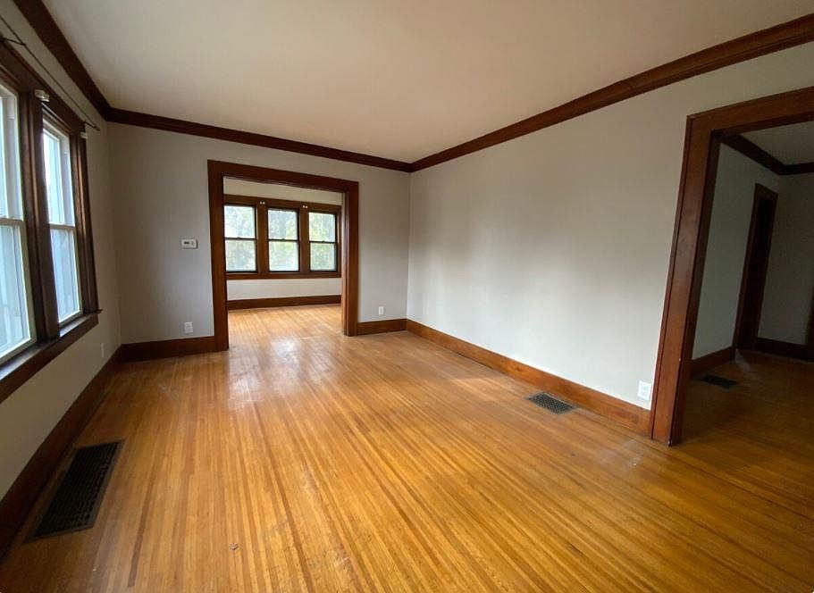 Living Room looking into the Sunroom