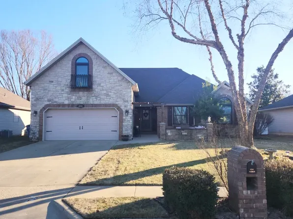 4708 W Meadowlark Street, Battlefield, MO 65619