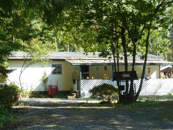 8395 Golden Valley Blvd, Maple Falls, WA 98266