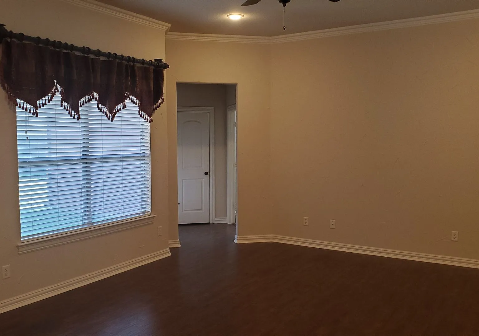 Hidden Creek Home — Photo 1