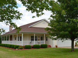 2001 Meadow Ln, Union, MO 63084