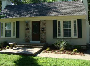 8301 W 60th St, Overland Park, KS 66202