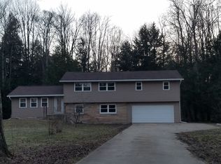 12230 Skyview Dr, Edinboro, PA