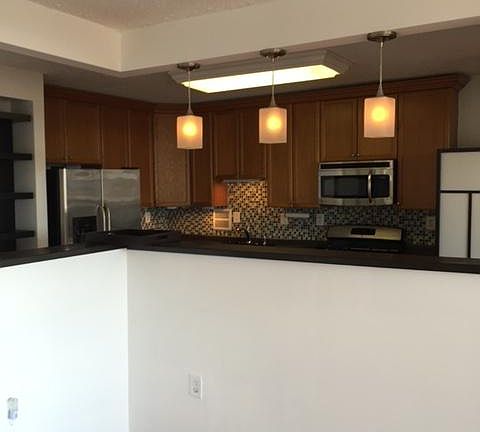 4th image of 3705 S George Mason Dr APT 913
