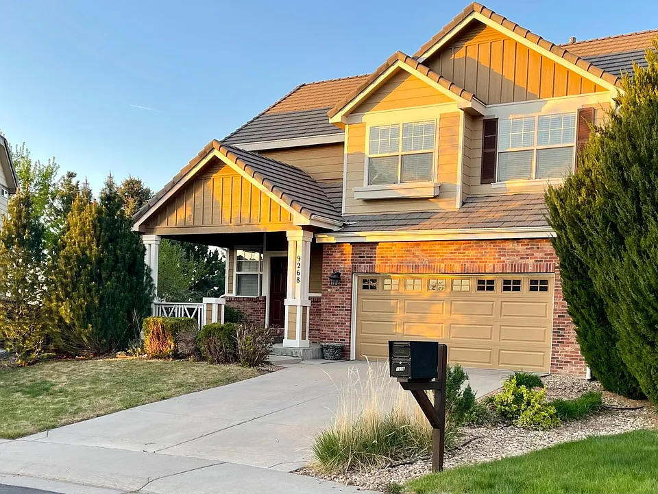 9268 Longstone Ct