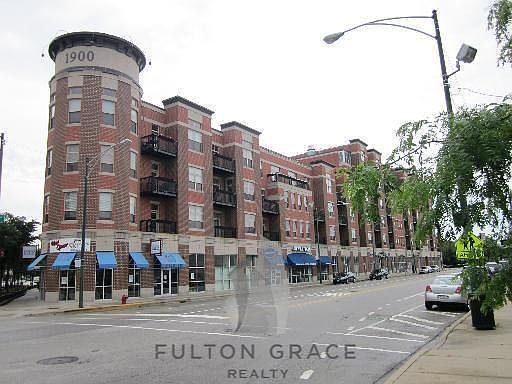 1st image of 1935 S Archer Ave APT 524