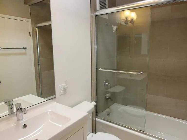 677 Connecticut St — Photo 10