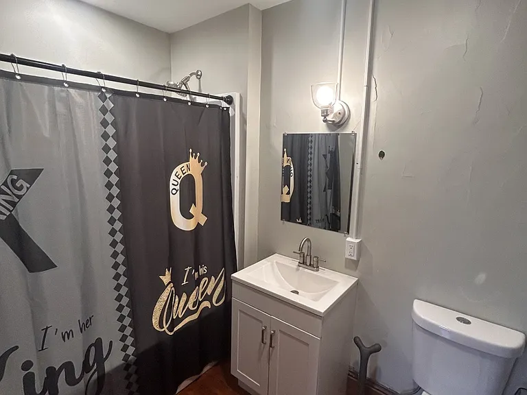 1200 W King St #2 — Photo 6