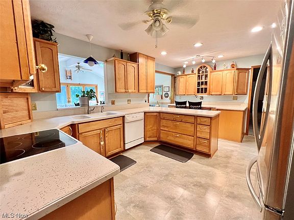 4th image of 26907 Kenley Ct