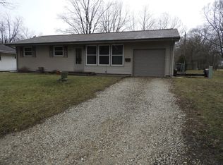 1394 Gleason Dr, Rantoul, IL 61866