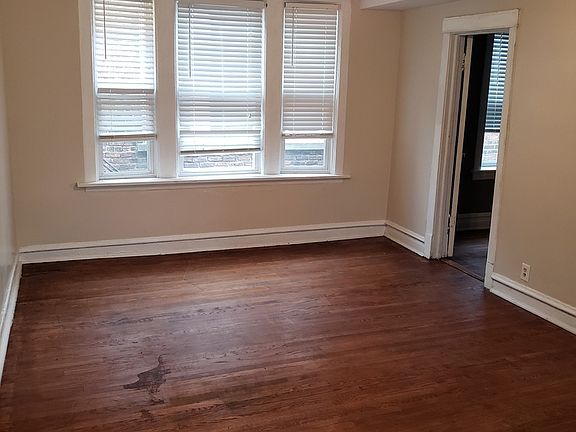 4th image of 3912 W Jackson Blvd APT 3R