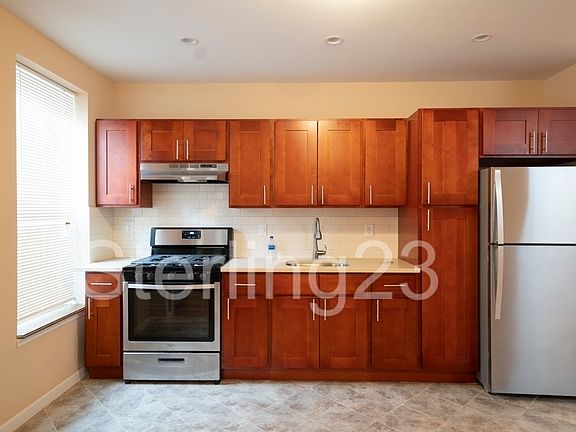 2nd image of 23-81 23rd St #2X