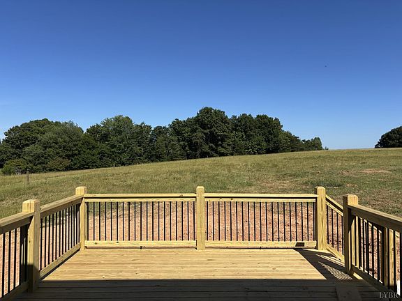 2nd image of 10384 Leesville Rd