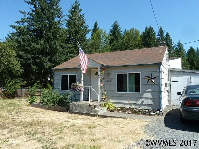 1610 Elm St photo 1