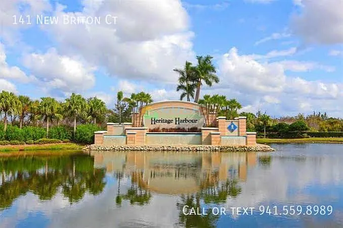 4 bed, 2.0 bath, 2368 sqft, $3,350 — Photo 2