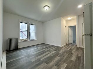1 Elton St APT 4A, Brooklyn, NY 11208