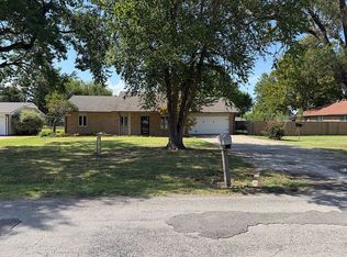 1420 Queens Ave, Ponca City, OK 74604