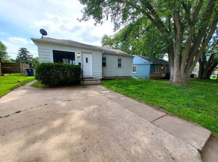 226 Madison St, Waterloo, IA 50703
